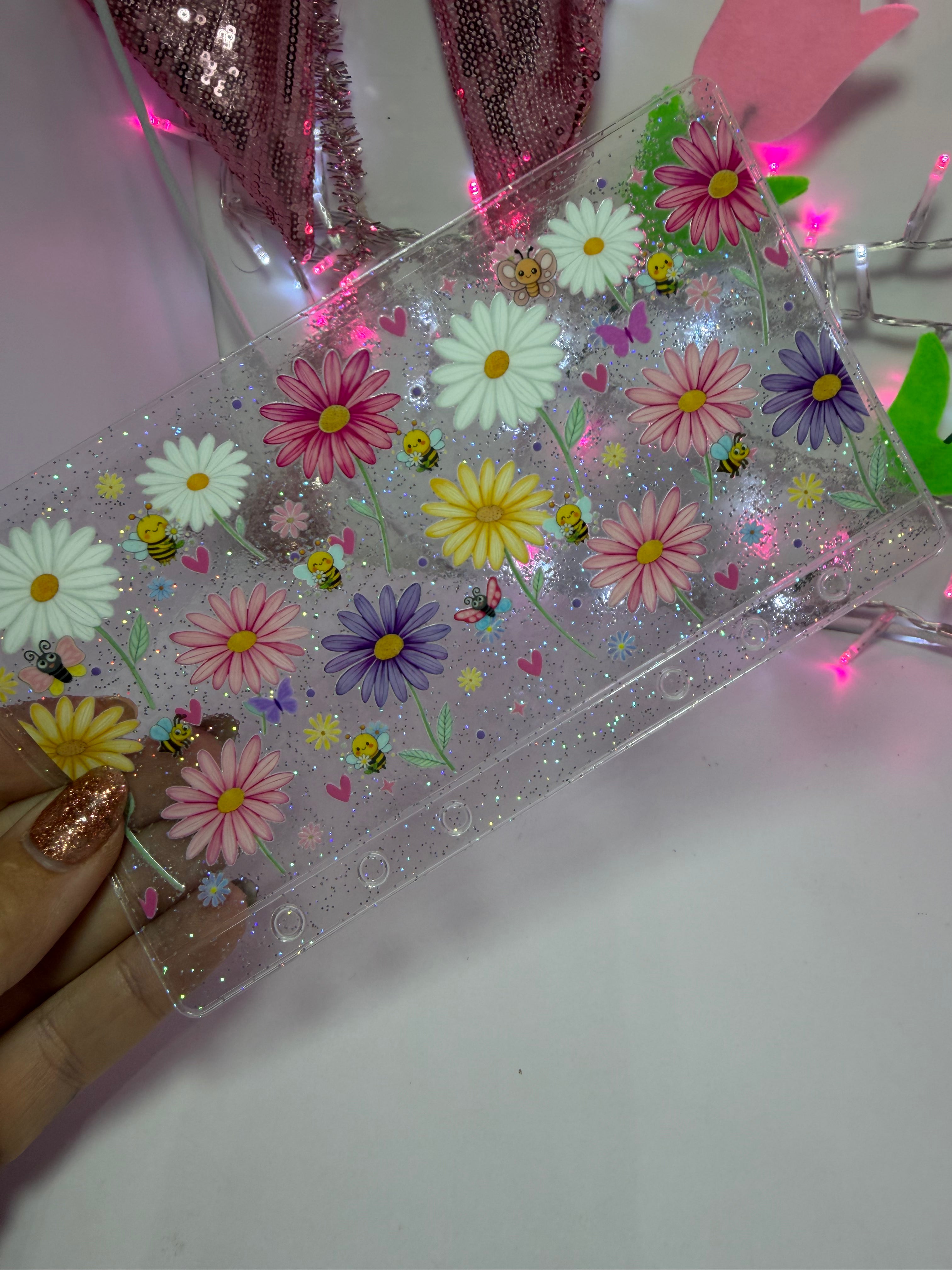 uvdtf zipless glitter envelope: spring bee